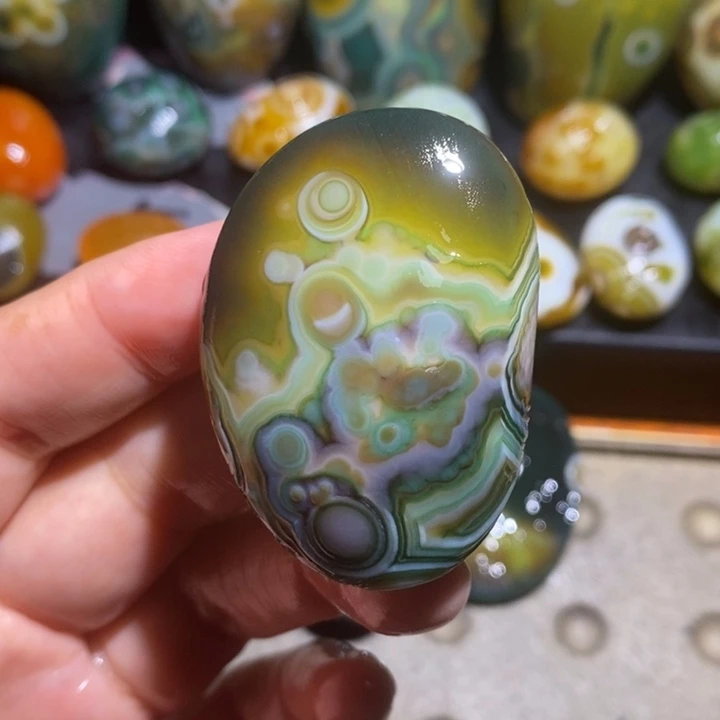 玛瑙/玉髓未镶嵌珠宝半成品