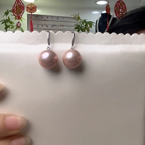 淡水珍珠耳饰未镶嵌
