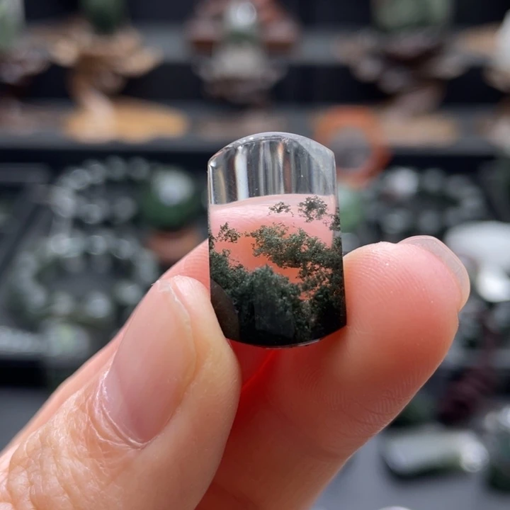 未镶嵌颈饰水晶绿幽灵聚宝盆吊坠