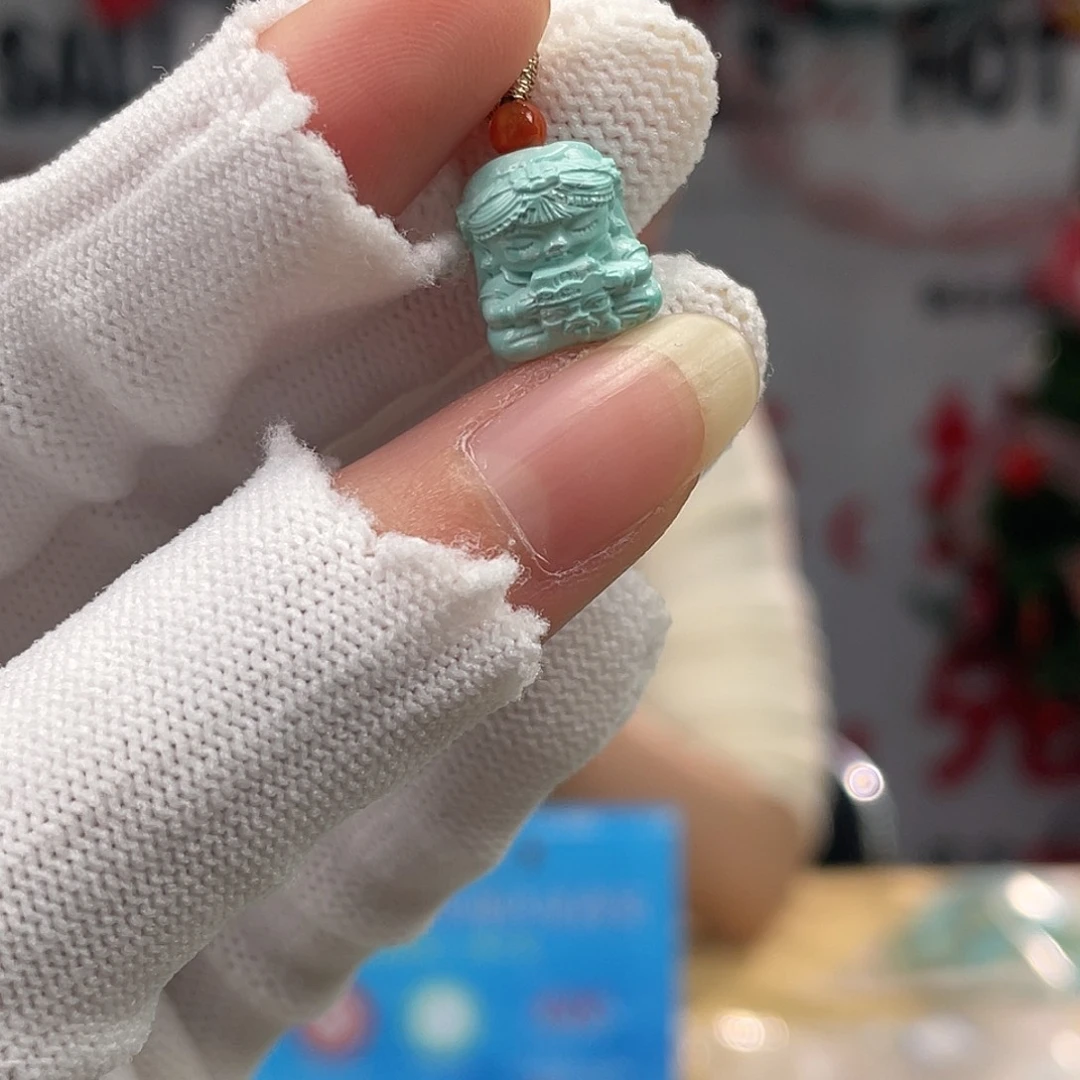 绿松石未镶嵌挂件