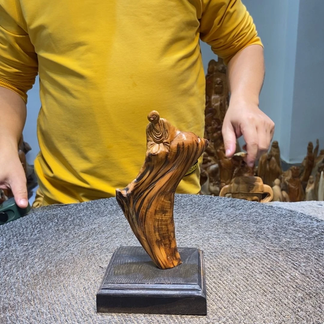 柏木（崖柏）太行崖柏根雕摆件