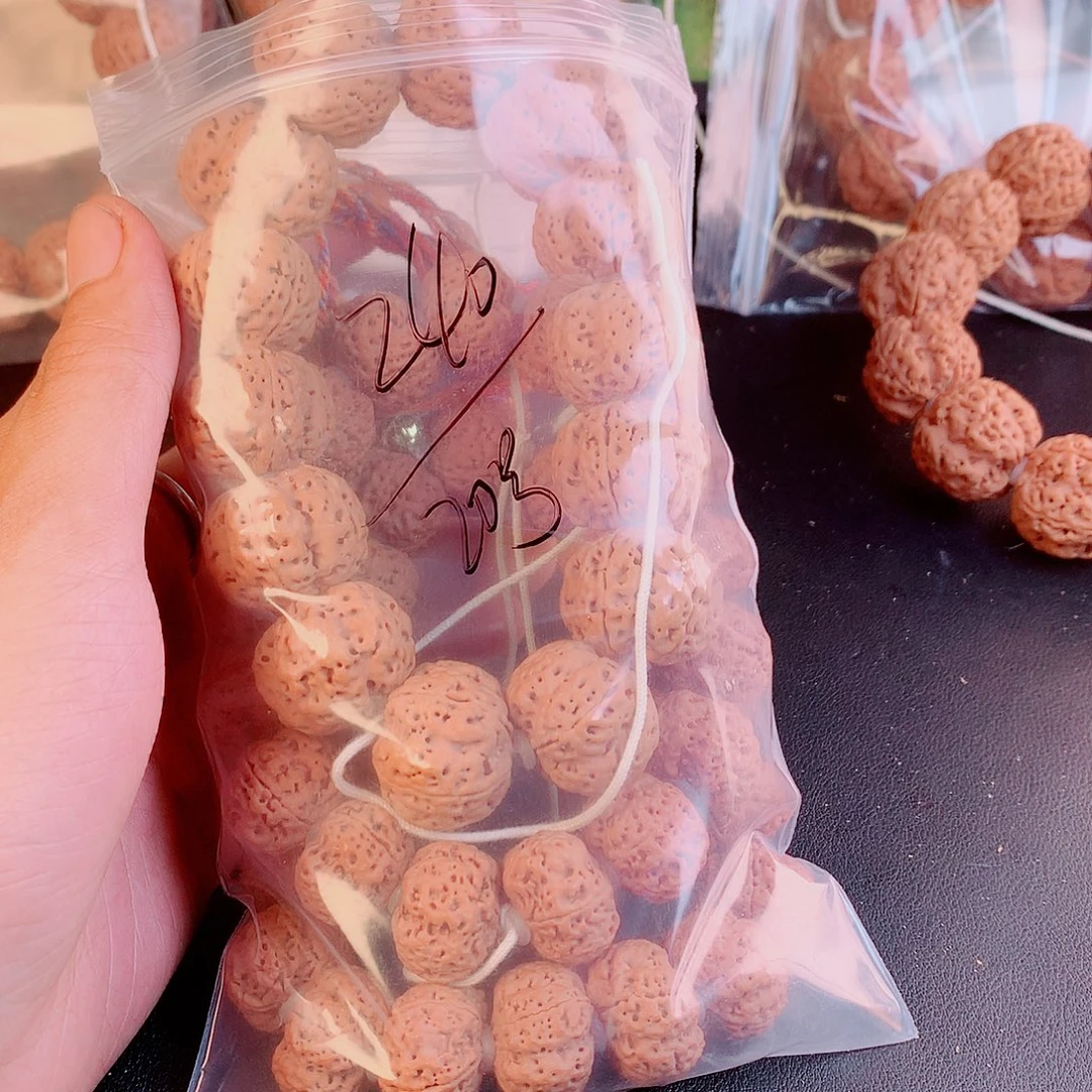 与***善吊坠金刚菩提20————-