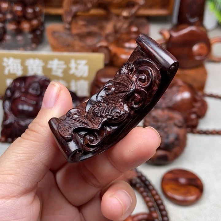 黄花梨/降香黄檀把件幸福如意