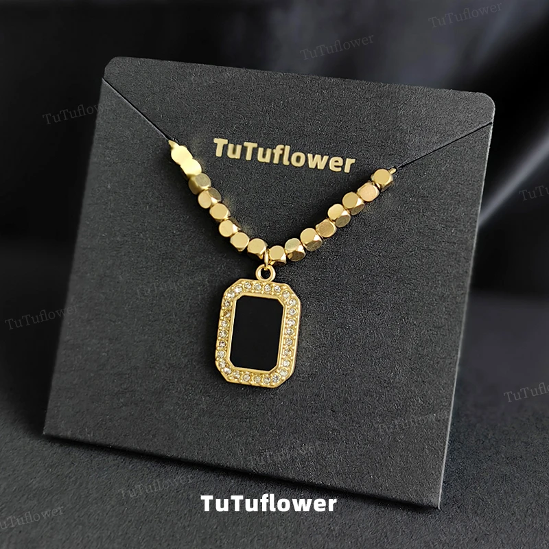 钛钢项链 方牌吊坠小众设计 轻奢锁骨链 黑色几何毛衣链精致简约