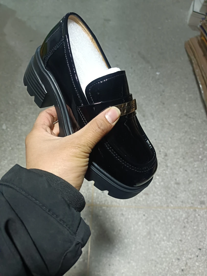 2358新款真皮厚底百搭乐福鞋超轻