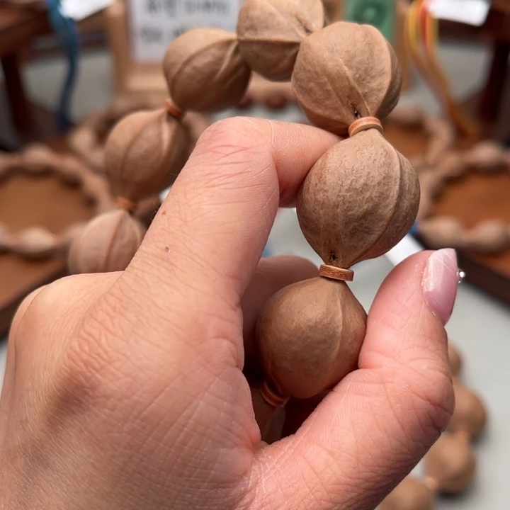 陆****手串/手链橄榄核梅林铁核梅林发货