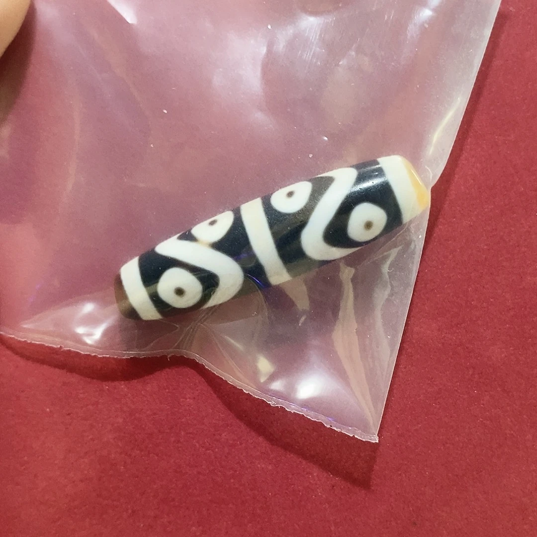 比***卜玛瑙/玉髓（覆膜）颈饰未镶嵌行运无覆膜水纹八
