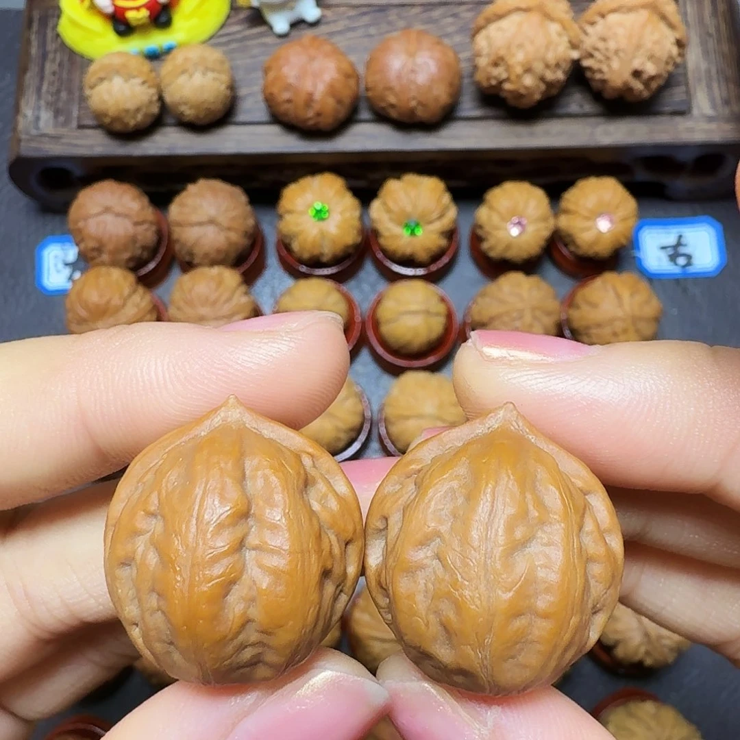 文玩核桃把件26尺小龙珠003