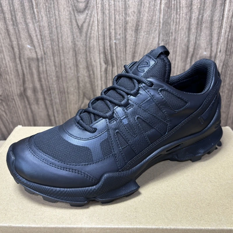 爱步ECCO 防水面料黑色休闲时尚休闲鞋登山鞋超轻跑鞋户外803254