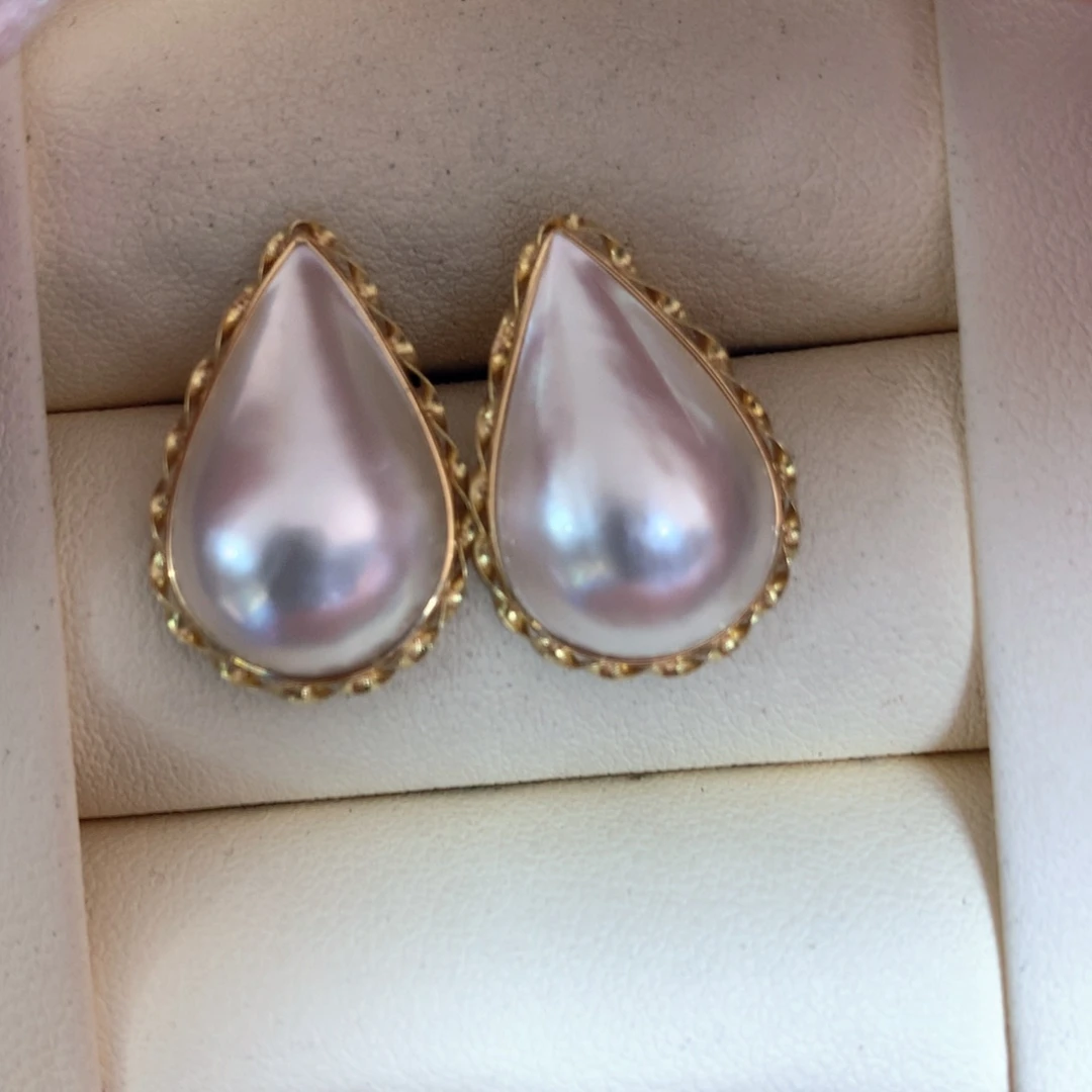 耳饰18K金镶嵌拼合珍珠（马贝珠）