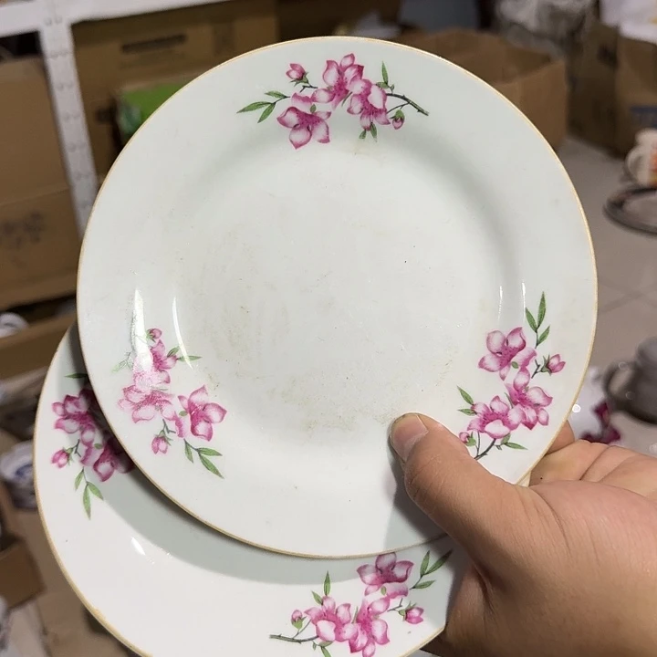 茶盏陶瓷盘子啥都有