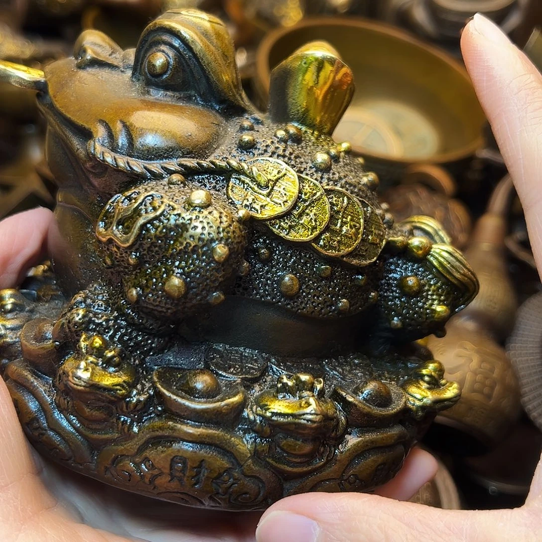 精美铜器工艺品等