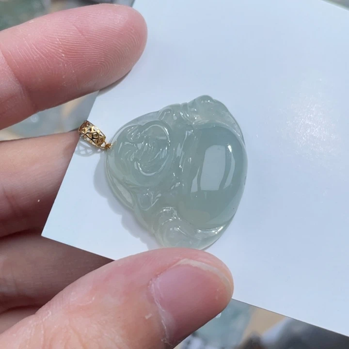 颈饰18K金镶嵌翡翠