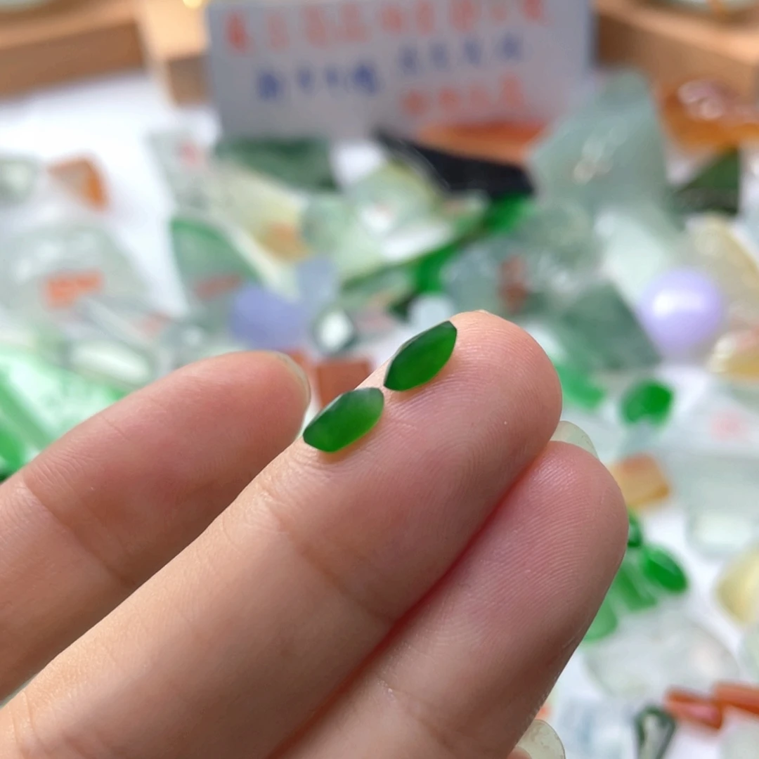 定制翡翠未镶嵌天然缅甸翡翠