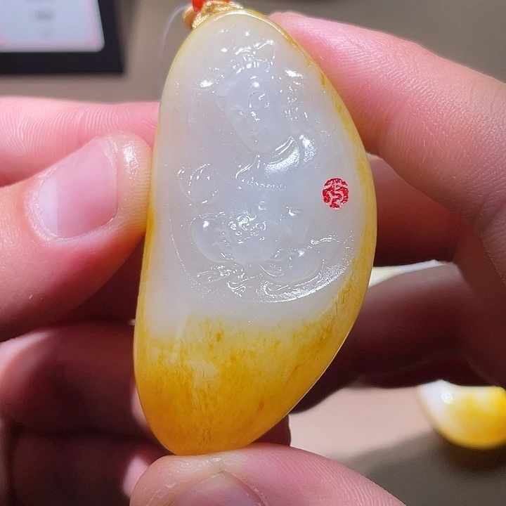 和田玉挂件未镶嵌Z6