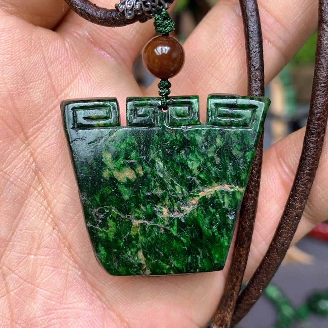 翡翠颈饰银S925镶嵌漂亮美眉