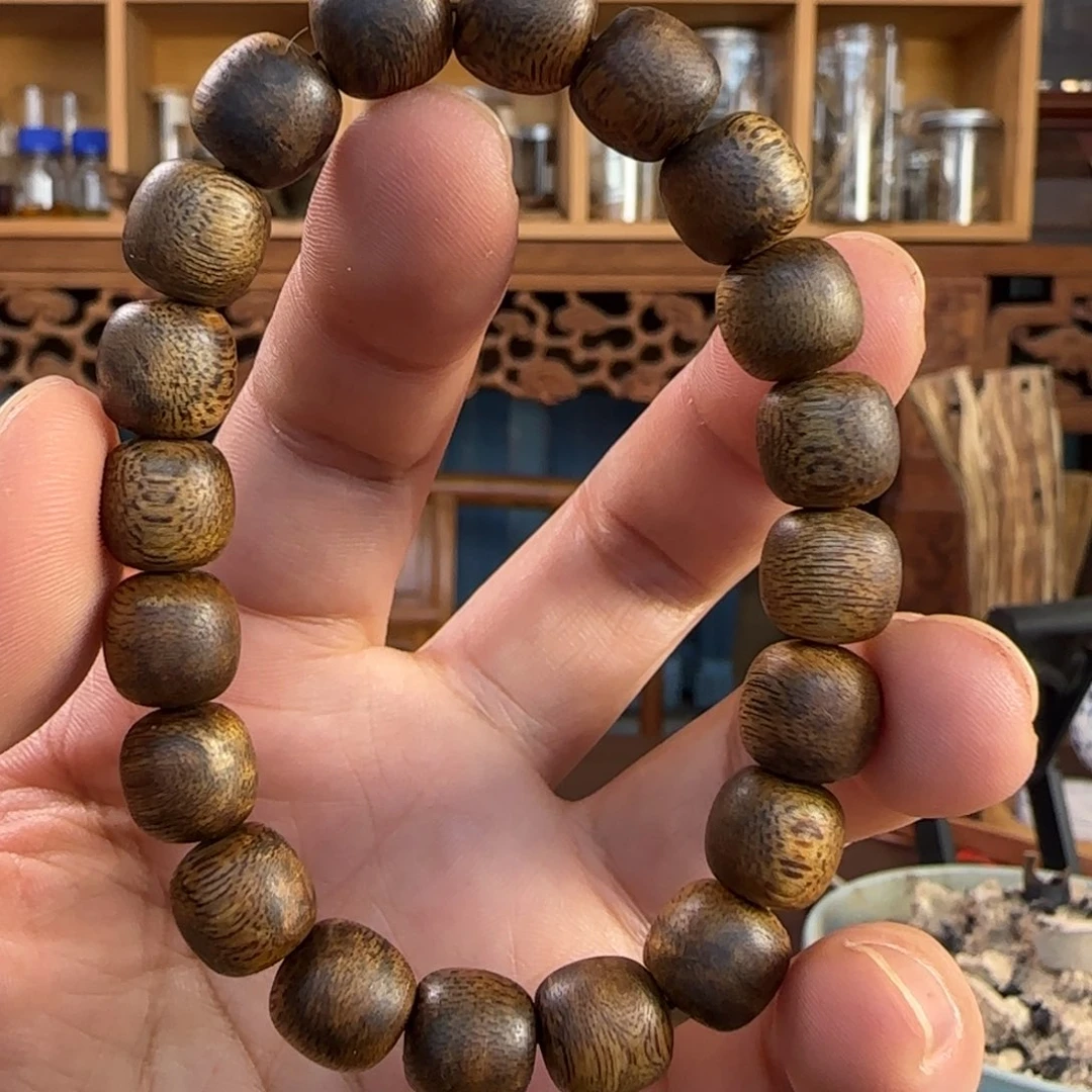 手串沉香奇楠乌身圆叶老型，1.0，8克