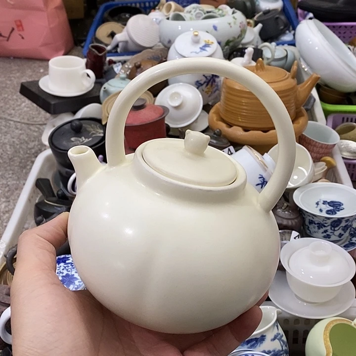陶瓷艺术品及陶瓷制品
