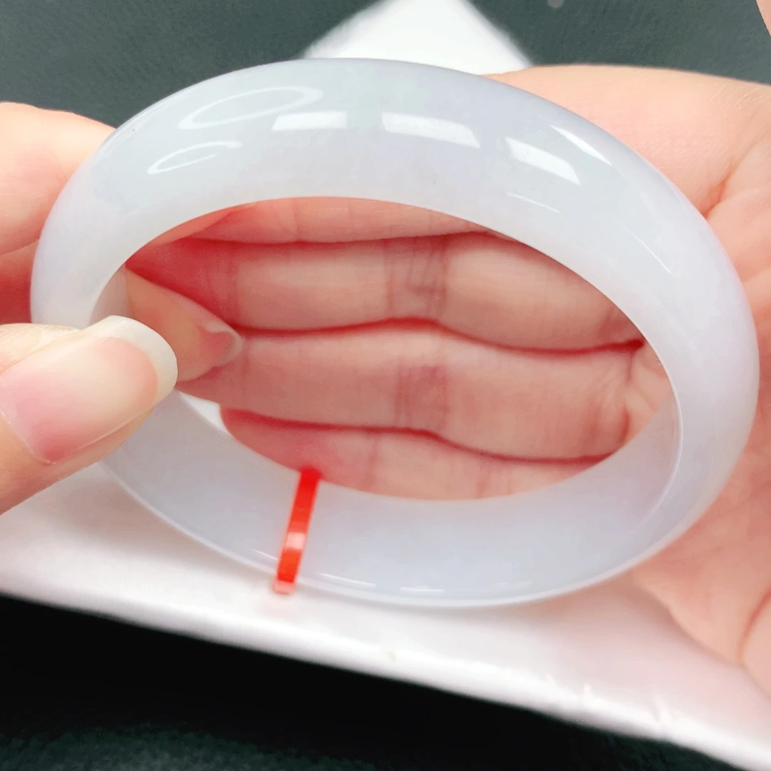 翡翠未镶嵌手镯58圈