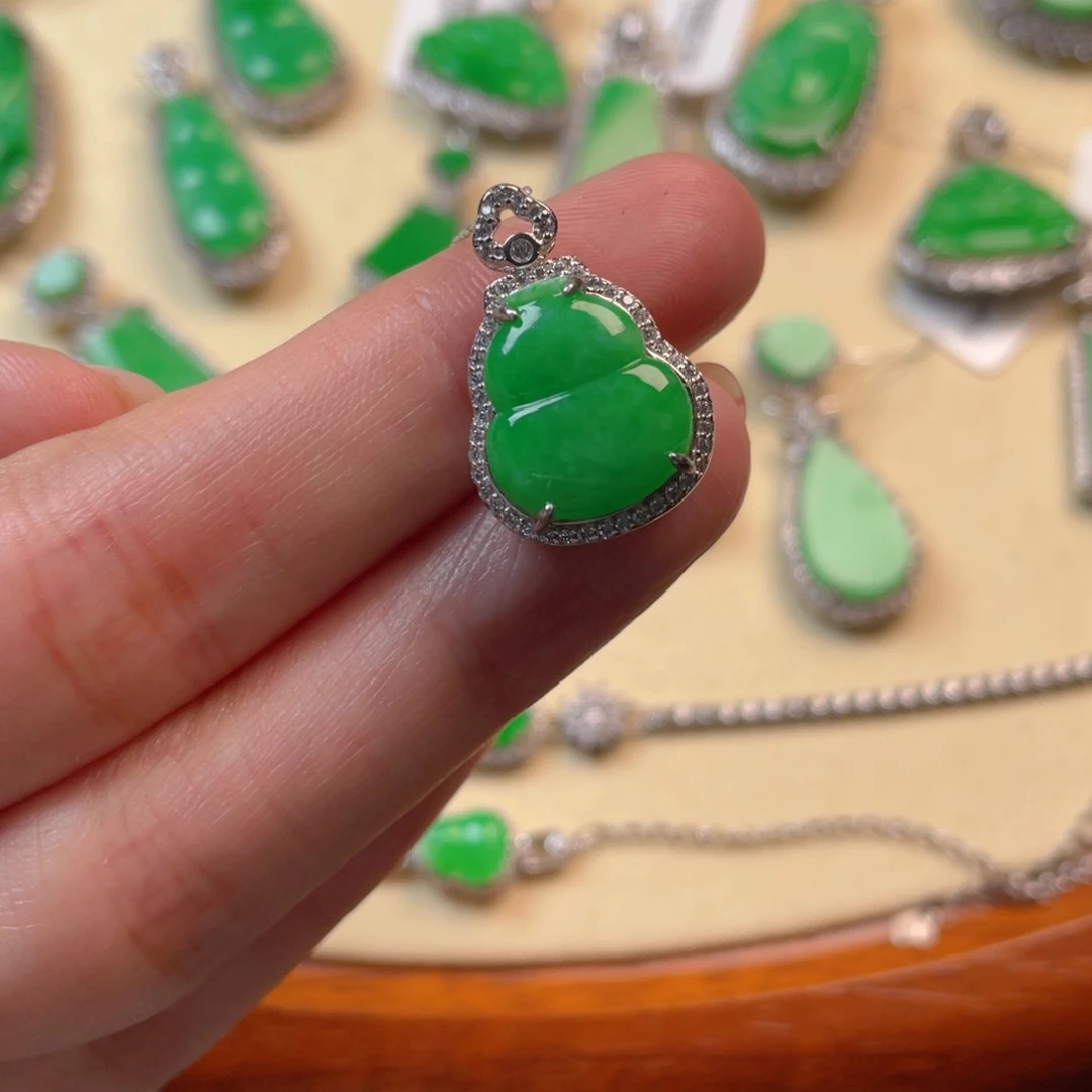 翡翠吊坠(不含链)银S925镶嵌