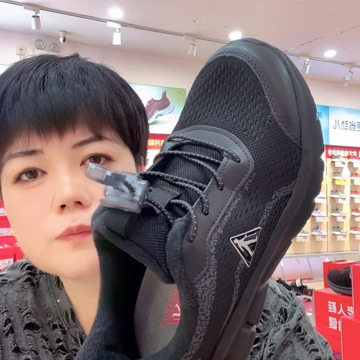 蔷***薇黑色41黑色的黑色的