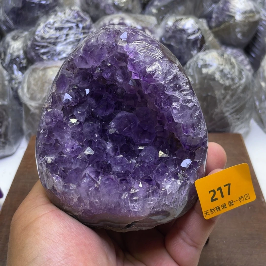 未镶嵌水晶大型摆件（非配饰）