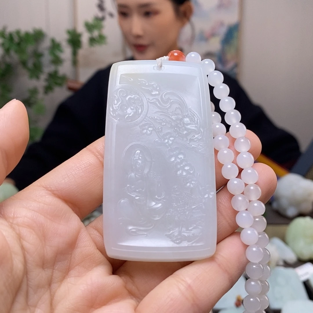 和田玉未镶嵌颈饰