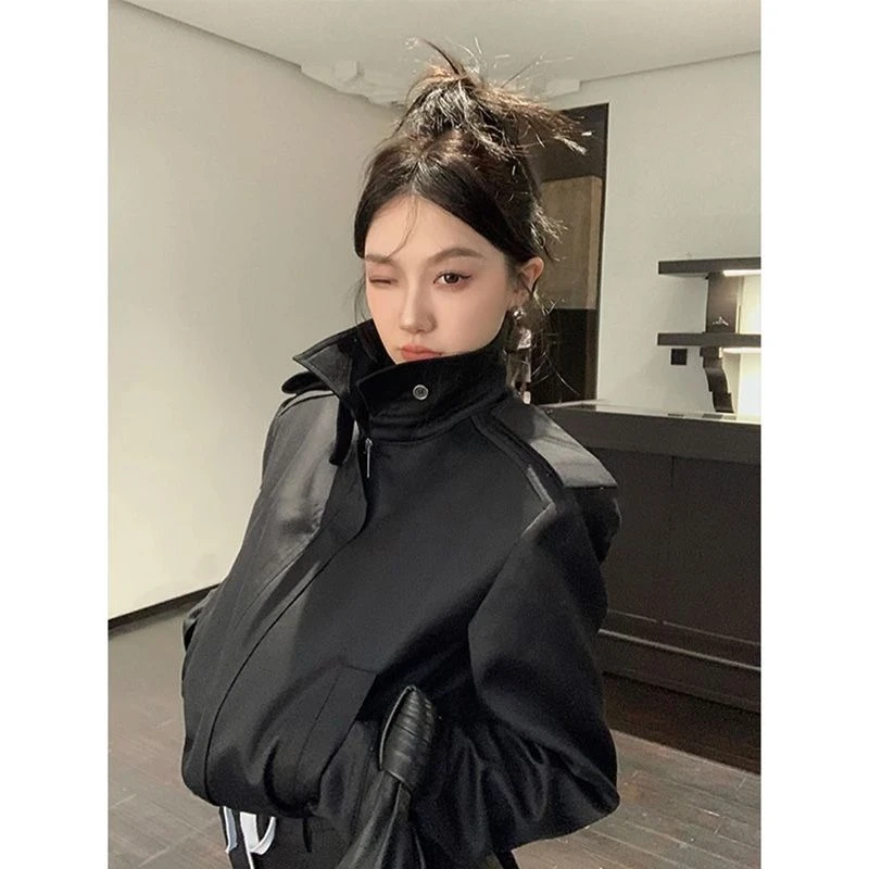 黑色阔肩高级感百搭外套女秋季新款潮复古设计感短款休闲夹克上衣