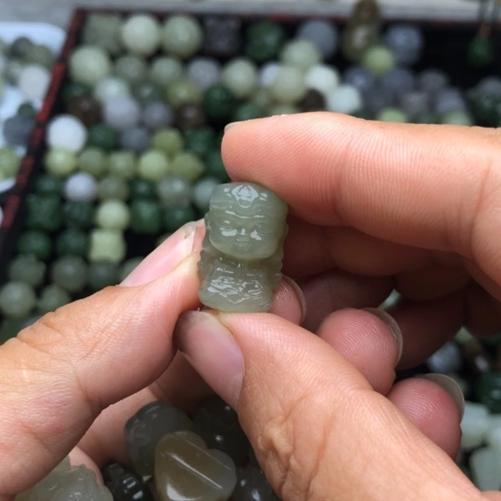 【闪购商品】和田玉未镶嵌颈饰?**?