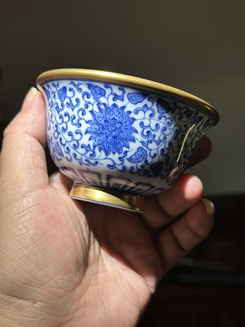 24k描金青花缠枝莲陶瓷压手杯茶杯品茗杯茶具中式主人杯杯子单杯