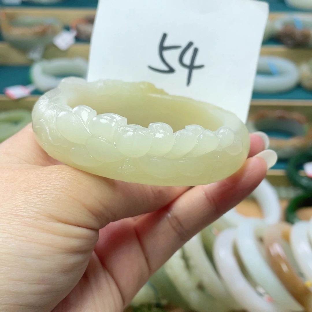 未镶嵌手镯和田玉圈口55+