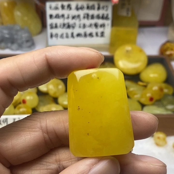 蜜蜡未镶嵌裸石微瑕卡39➕