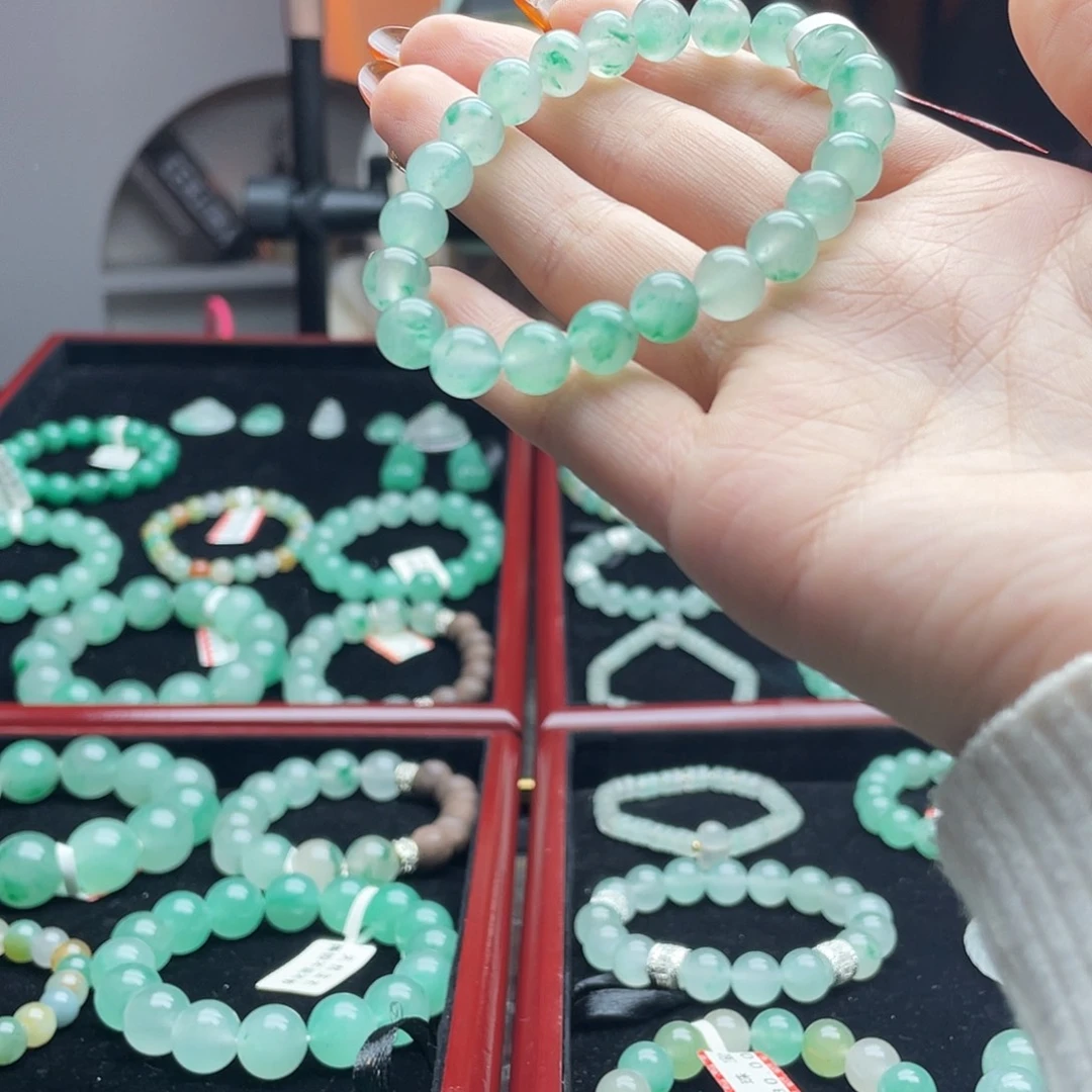 石英质玉（非洲翠）未镶嵌手串