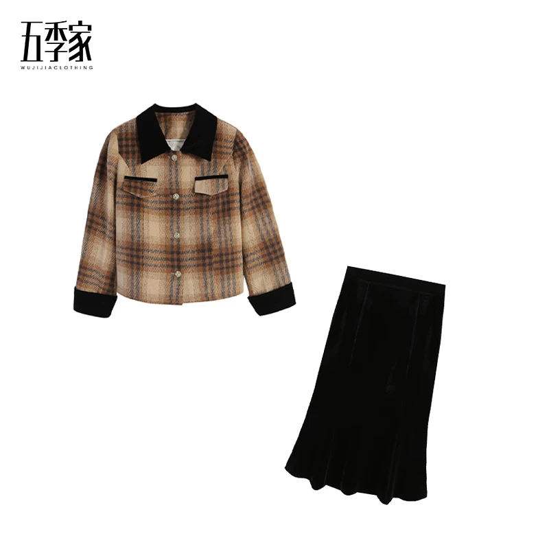 五季家大码新款咖色格子拼黑色羽绒外套ZL113822搭配ZL113889半裙