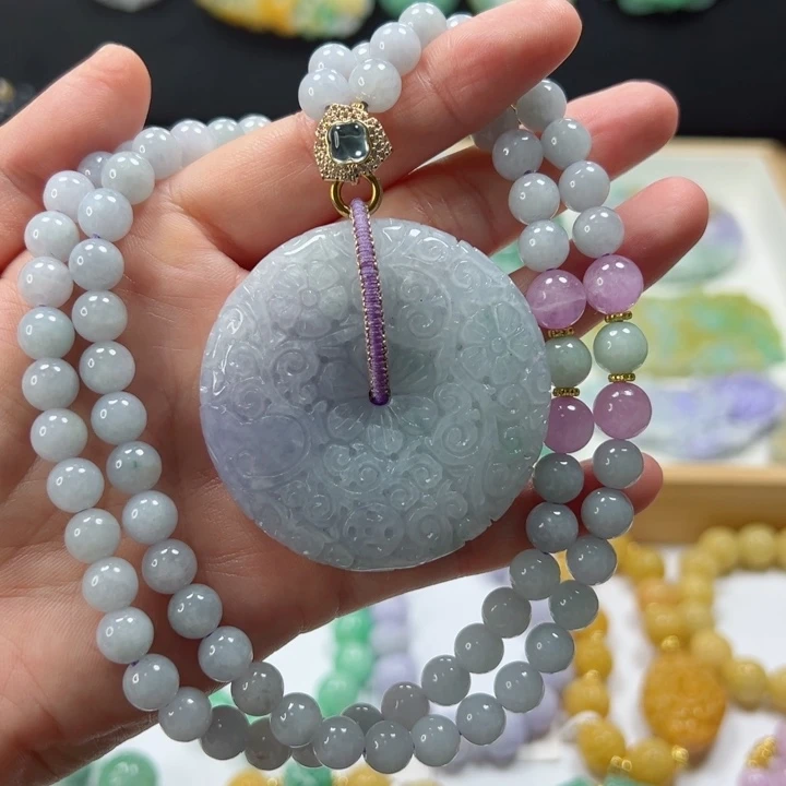 颈饰未镶嵌翡翠吊坠