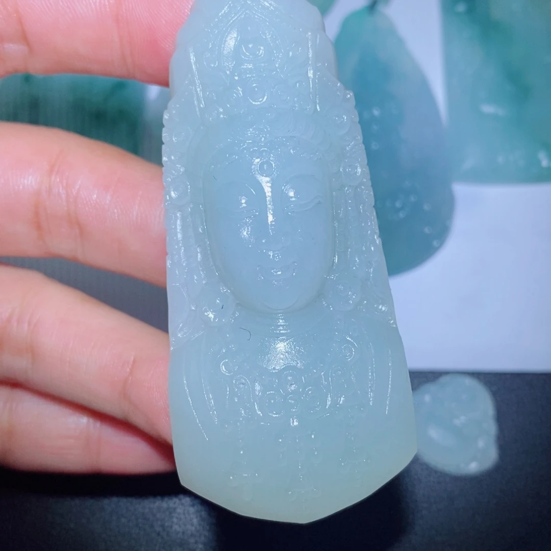 定制翡翠未镶嵌吊坠