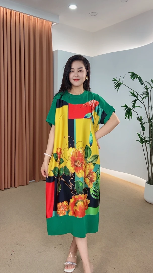 001号女装复古夏季气质优雅印花连衣裙显瘦气质大摆裙长款时尚