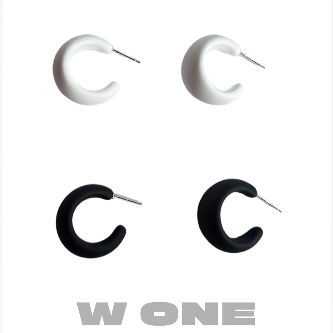 铜合金树脂耳饰 【W ONE】小众设计感磨砂质感黑白C型耳圈