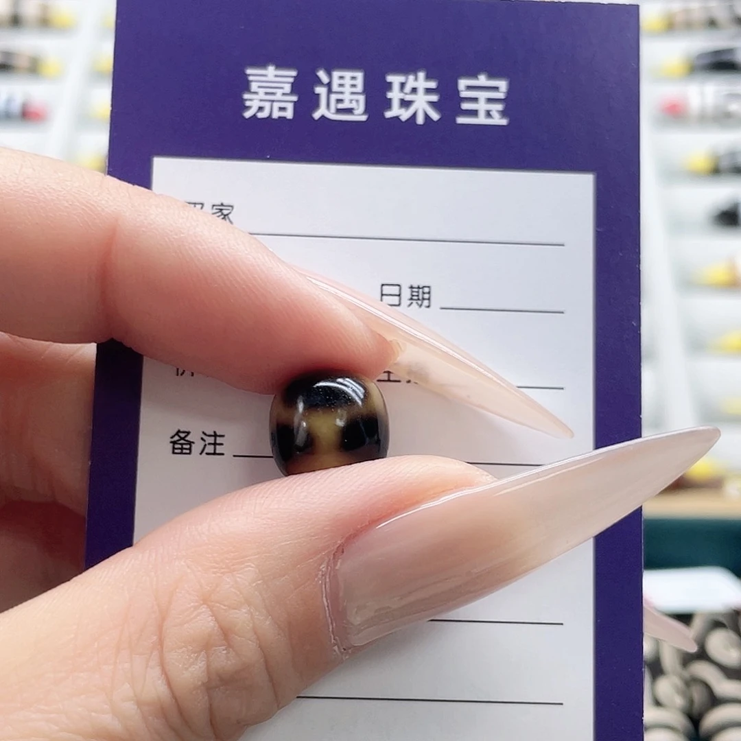 玛瑙/玉髓颈饰未镶嵌水*