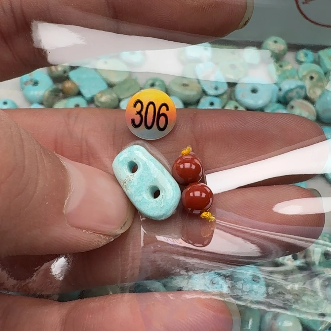 南红玛瑙未镶嵌珠宝奇石