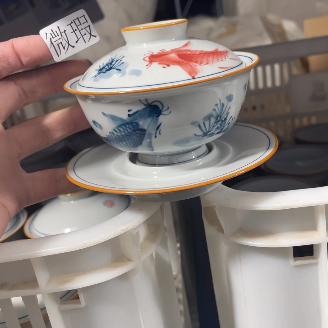 釉下手绘茶具微瑕