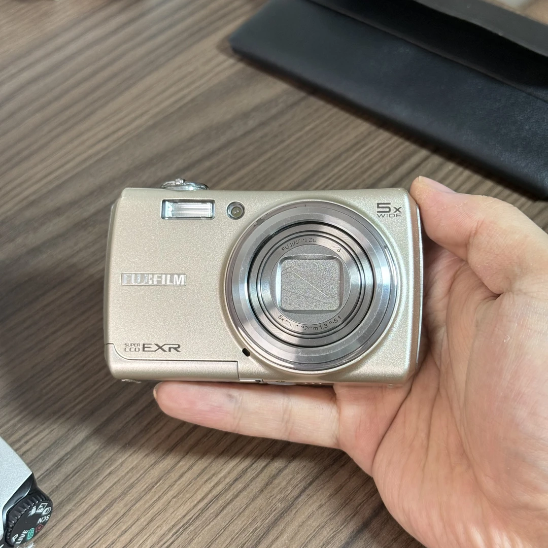 9新 Fujifilm/富士 富士f200网红机人像神器胶片感带配件
