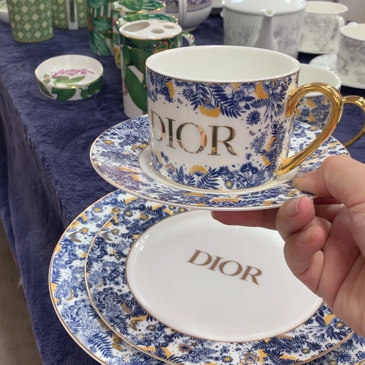 瓷片全套的都有的