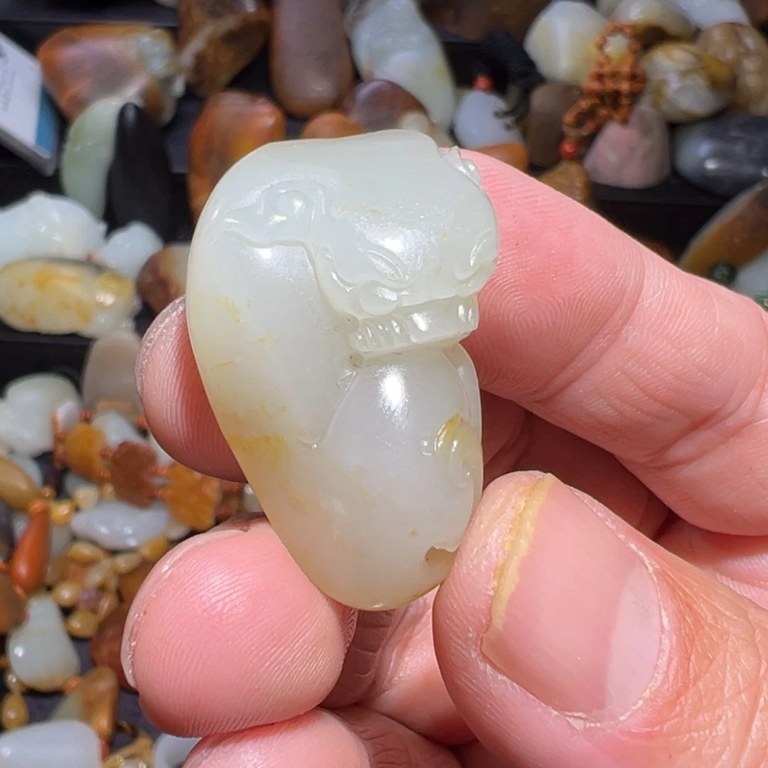 和田玉吊坠(不含链)未镶嵌