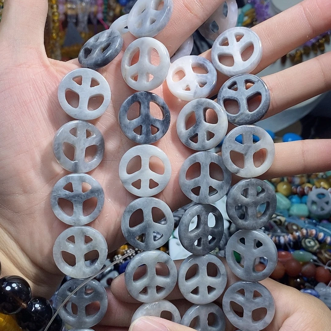 石英质玉未镶嵌，云雾金钱扣25mm，