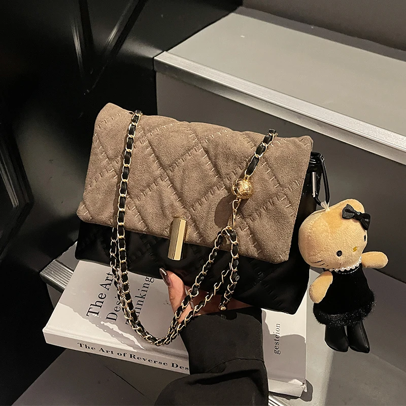 艾米兔 X COOLE女包2025新款通勤菱格链条包休闲单肩斜挎小方包