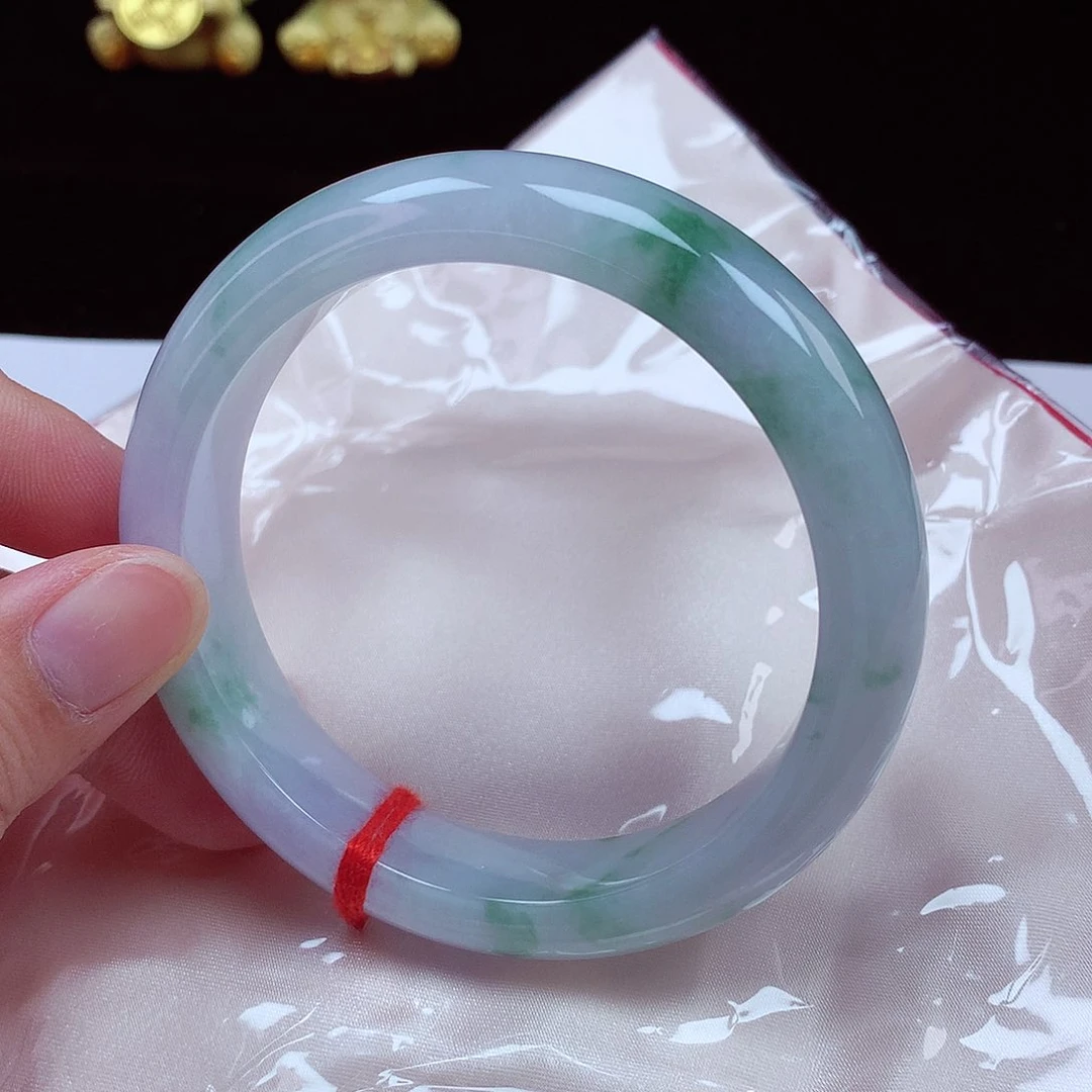 翡翠手镯未镶嵌62-63圈