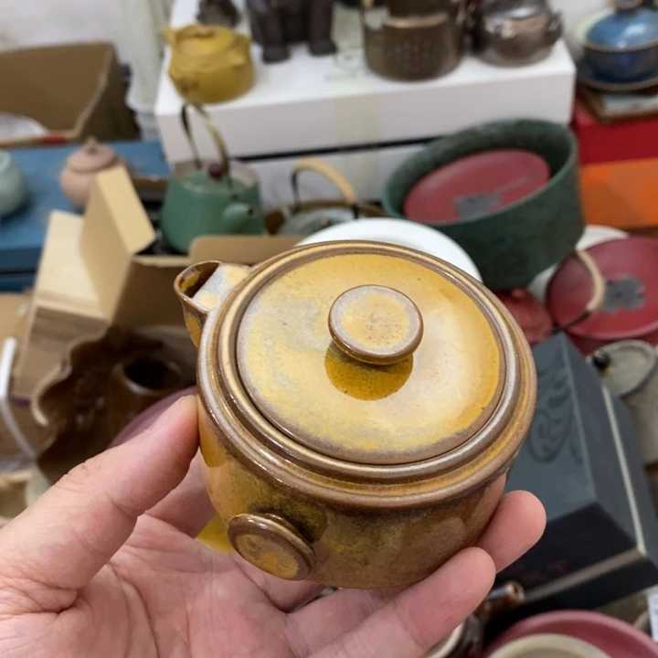 陶瓷艺术品及陶瓷壶壶