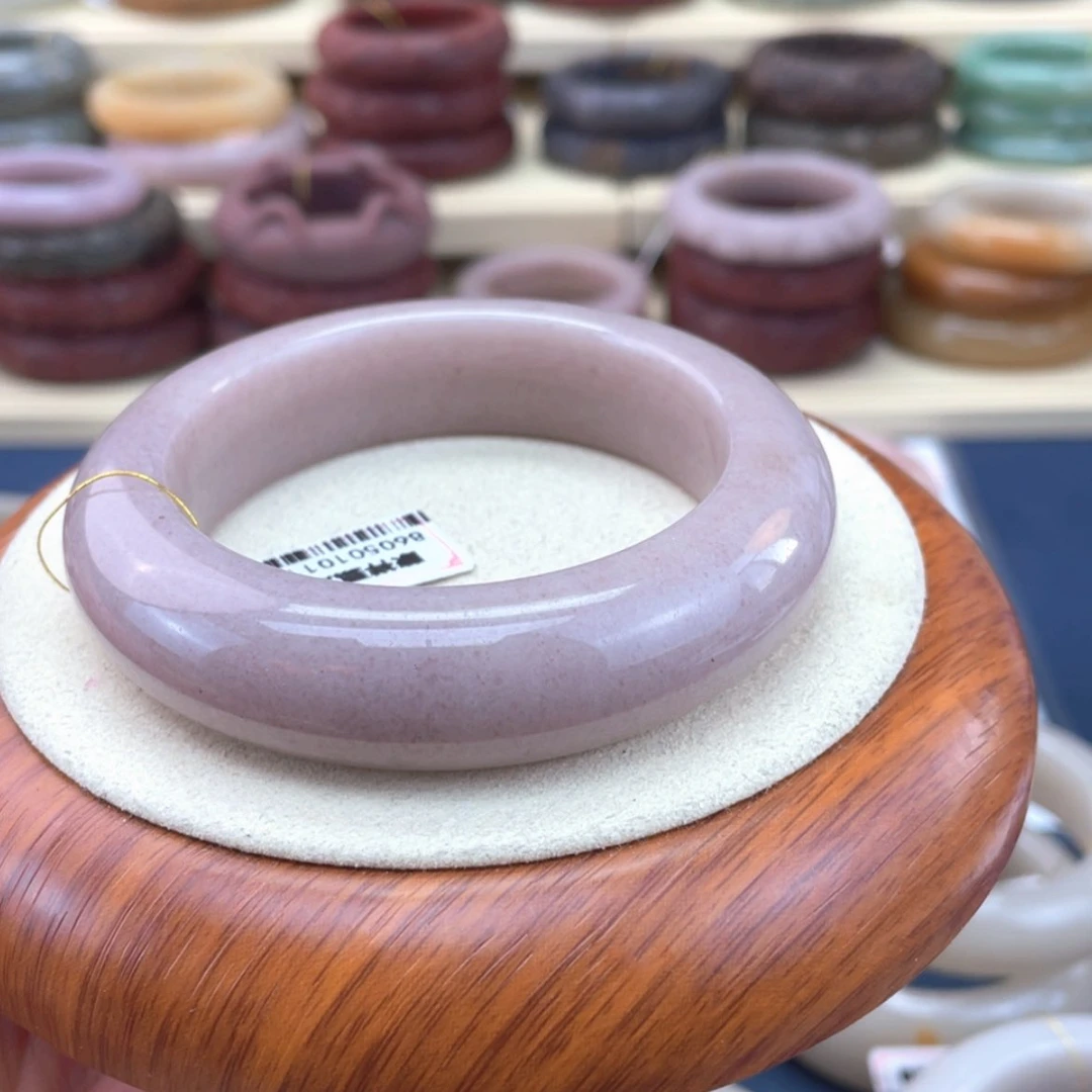 【闪购商品】石英质玉手镯未镶嵌?****?