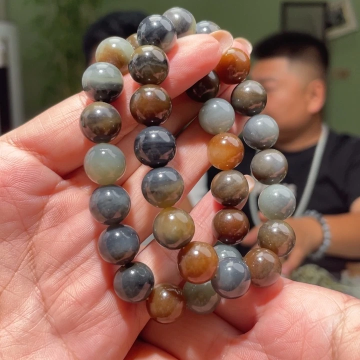 和田玉未镶嵌颈饰多样性发货，发其一